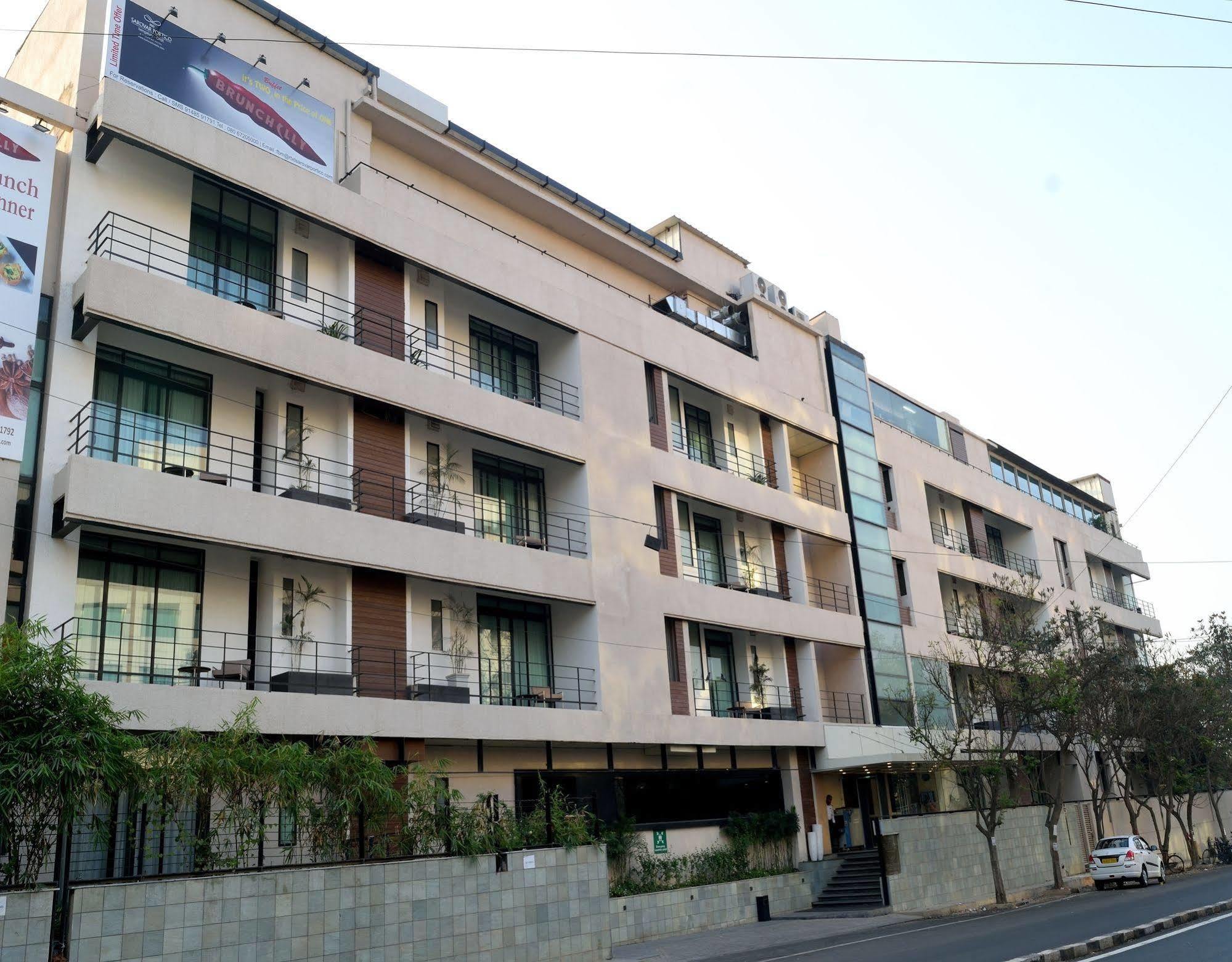 Sarovar Portico Outer Ring Road Bangalore Bagian luar foto