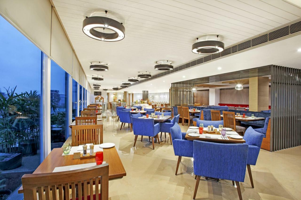 Sarovar Portico Outer Ring Road Bangalore Bagian luar foto